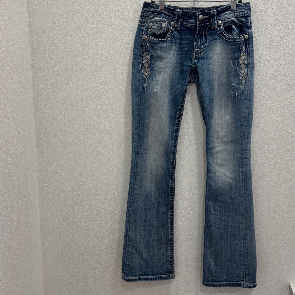 Miss Me Signature  Rise Boot Cut Jeans size 27 Light distressed Jeans - Picture 6 of 12